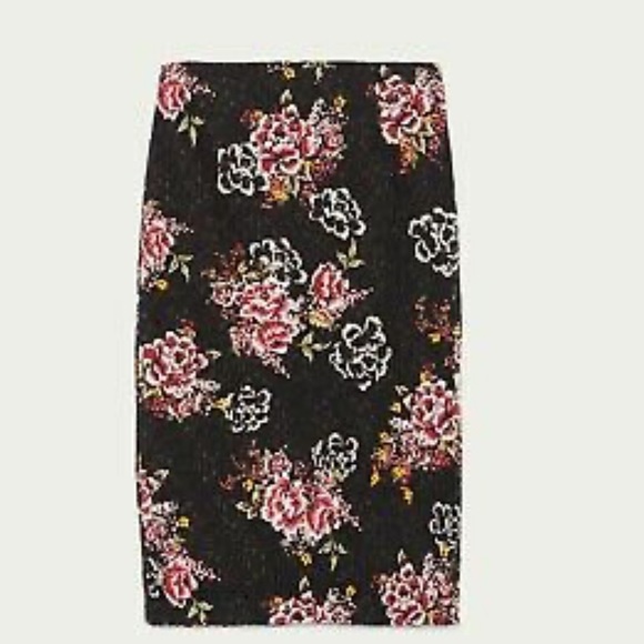 NWT ZARA FLORAL PRINT GUIPURE LACE SKIRT - Picture 9 of 9